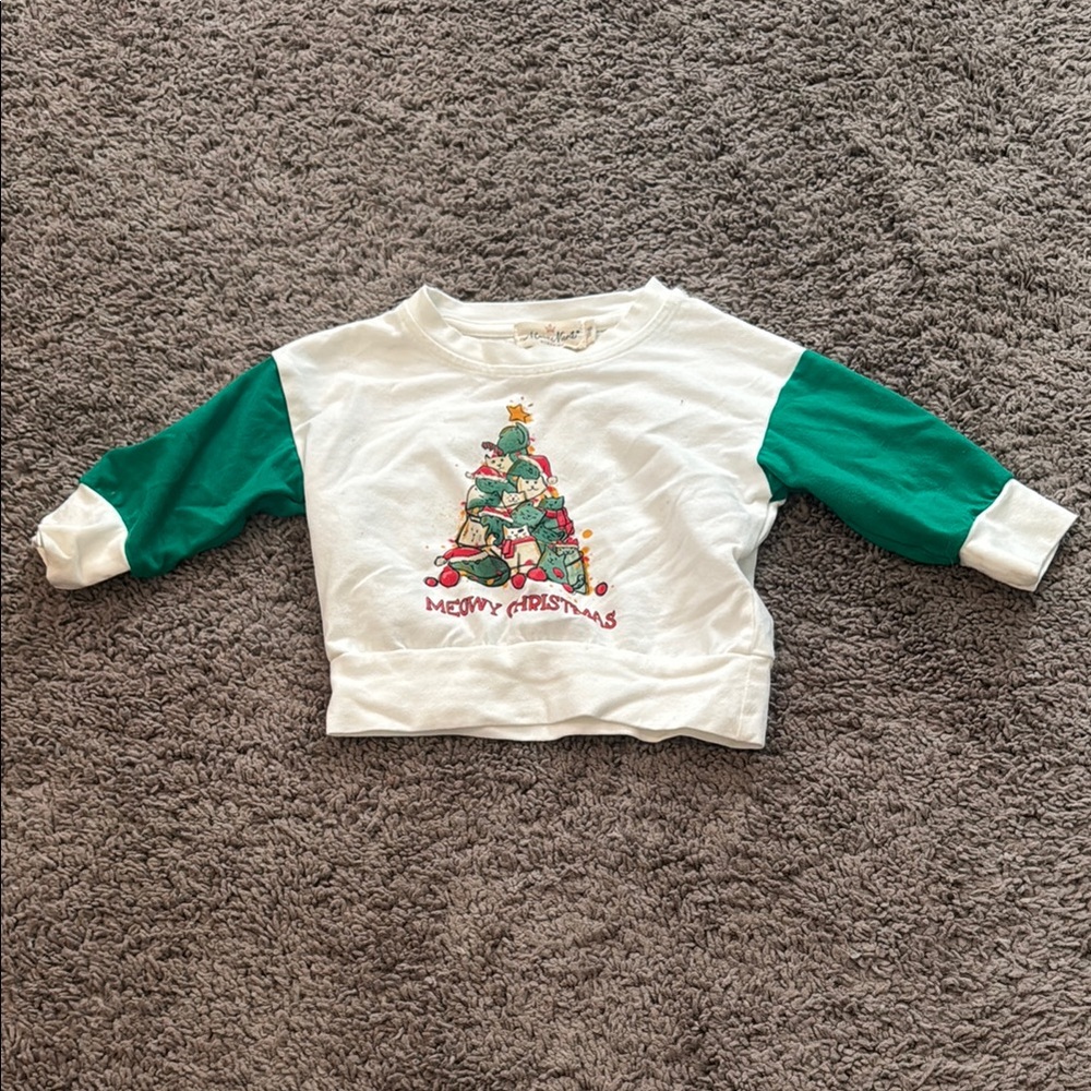 Festive Meowy Christmas Green and White Long Sleeve Tee with Christmas Tree